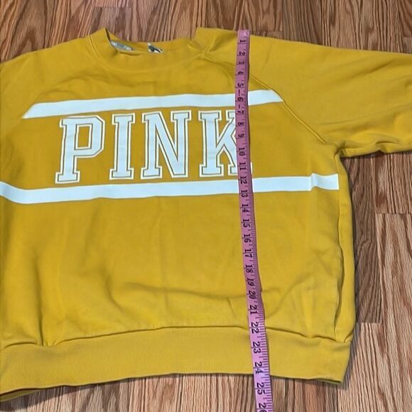 PINK Victoria’s Secret 2010 Oversized Yellow Pullover, Small - Picture 6 of 7